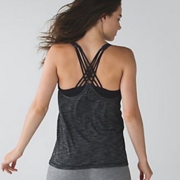 Lululemon tank top/ attached sports bra size 2 - Picture 5 of 5